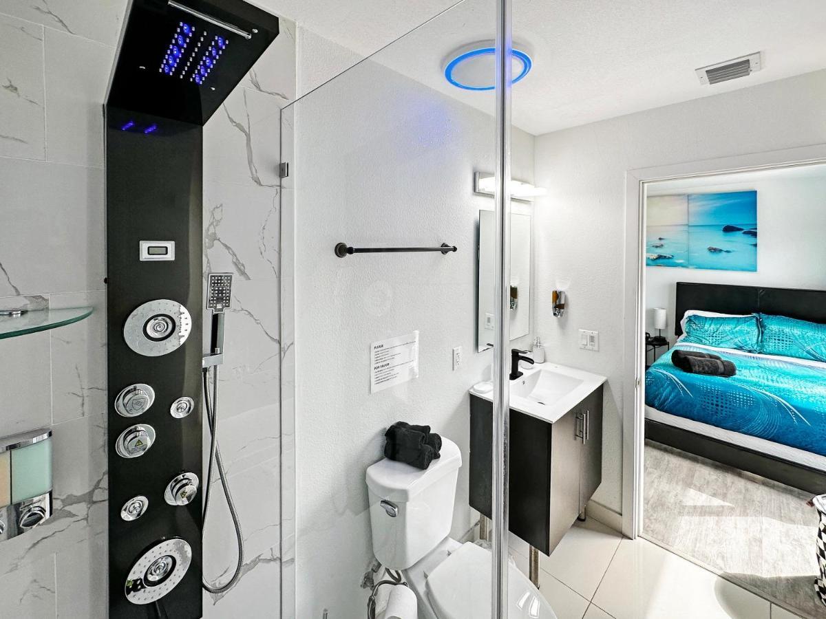 Vacay Spot Experience Luna Sky! 65" Tv Bar, Bbq, Shower Massage Jets, Music, Go To Fl Keys Гомстед Екстер'єр фото