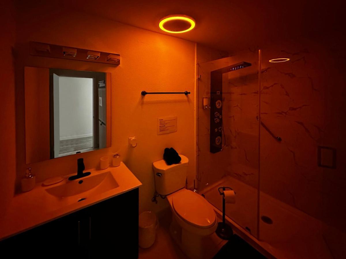 Vacay Spot Experience Luna Sky! 65" Tv Bar, Bbq, Shower Massage Jets, Music, Go To Fl Keys Гомстед Екстер'єр фото