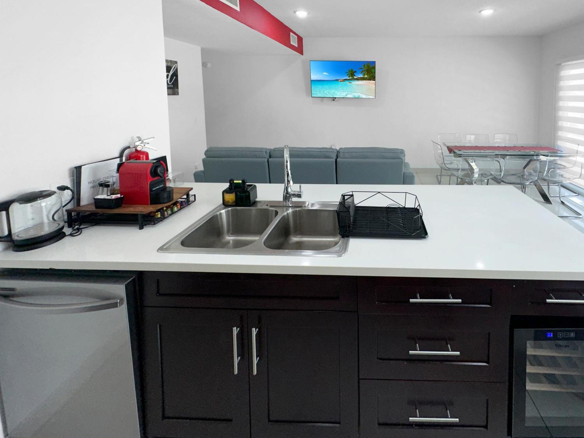 Vacay Spot Experience Luna Sky! 65" Tv Bar, Bbq, Shower Massage Jets, Music, Go To Fl Keys Гомстед Екстер'єр фото