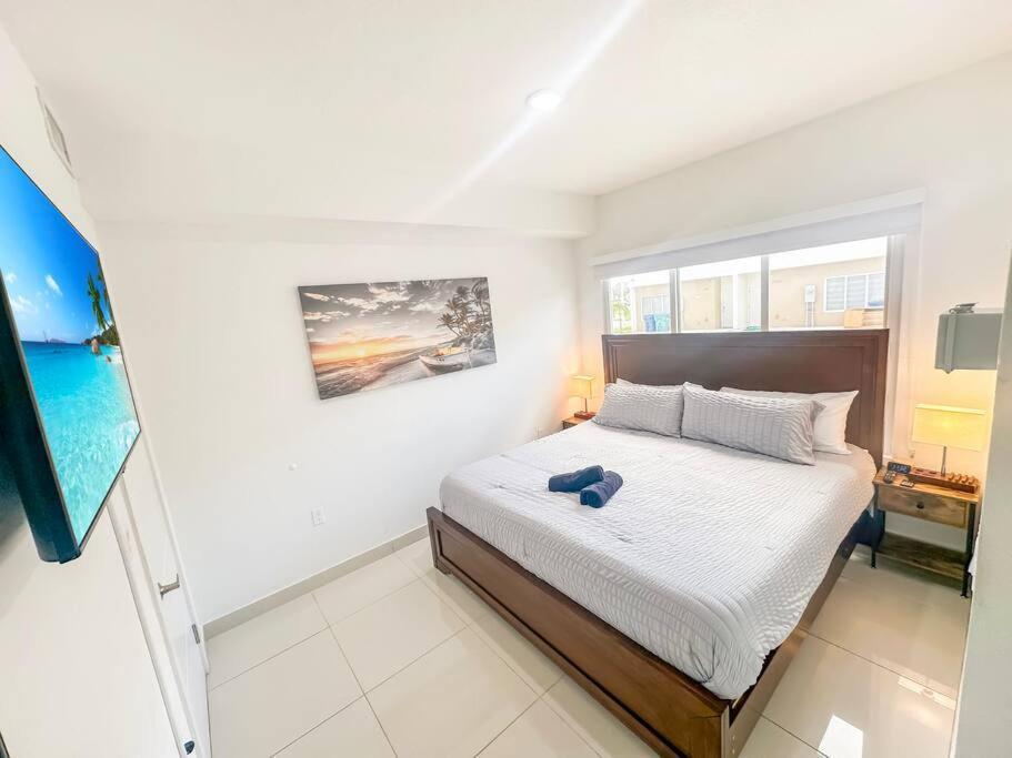 Vacay Spot Experience Luna Sky! 65" Tv Bar, Bbq, Shower Massage Jets, Music, Go To Fl Keys Гомстед Екстер'єр фото
