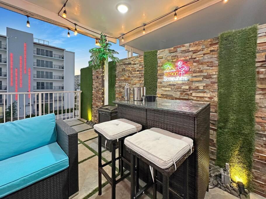 Vacay Spot Experience Luna Sky! 65" Tv Bar, Bbq, Shower Massage Jets, Music, Go To Fl Keys Гомстед Екстер'єр фото
